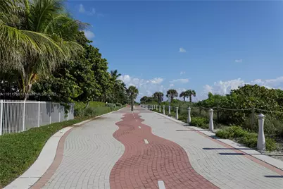 5001 Collins Ave #1G, Miami Beach, FL 33140 - Photo 27