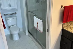 12550 SW 15th St, Pembroke Pines, FL 33027 - Photo 11