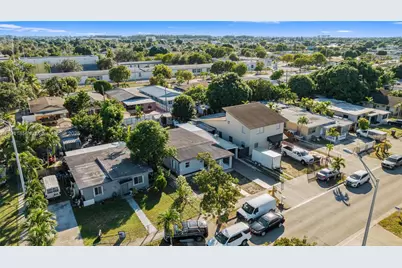 580 E 44th St, Hialeah, FL 33013 - Photo 41
