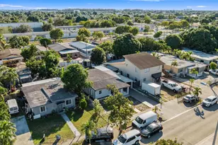 580 E 44th St, Hialeah, FL 33013 - Photo 41