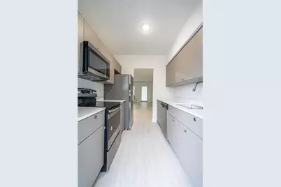 1185 98th St #9, Bay Harbor Islands, FL 33154 - Photo 9