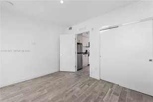1035 Euclid Ave, Miami Beach, FL 33139 - Photo 5
