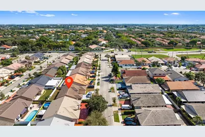 8761 NW 142nd St, Miami Lakes, FL 33018 - Photo 39