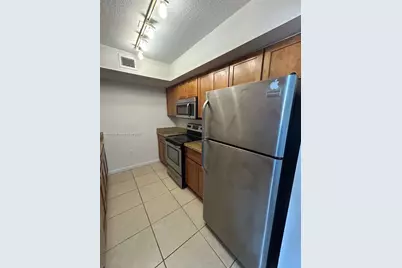 219 NW 12th Ave #1002, Miami, FL 33128 - Photo 3