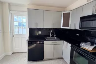 3703 NE 166th St, North Miami Beach, FL 33160 - Photo 5