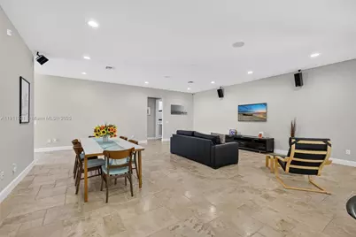 18369 Mellen Ln, Jupiter, FL 33478 - Photo 7