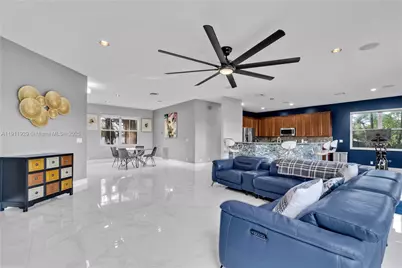 15841 SW 61st St #15841, Davie, FL 33331 - Photo 17