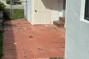 420 88th St, Surfside, FL 33154 - Photo 27