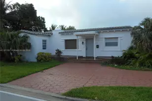 420 88th St, Surfside, FL 33154 - Photo 3