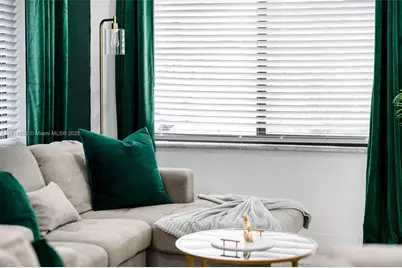 329 SE 12th Ave, Pompano Beach, FL 33060 - Photo 19