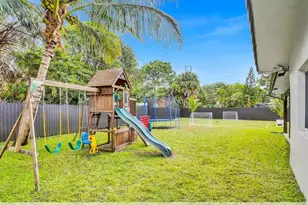 2320 SW 36th Ave, Fort Lauderdale, FL 33312 - Photo 39