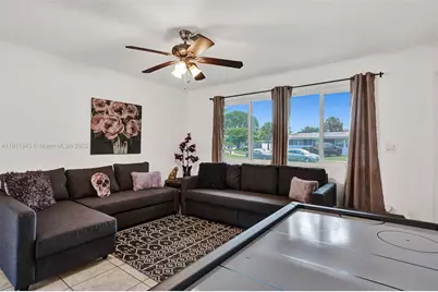 2320 SW 36th Ave, Fort Lauderdale, FL 33312 - Photo 17