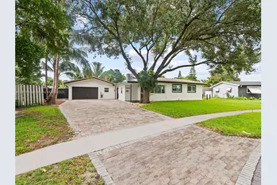 2320 SW 36th Ave, Fort Lauderdale, FL 33312 - Photo 1