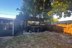 2201 N 56th Terrace, Hollywood, FL 33021 - Photo 33