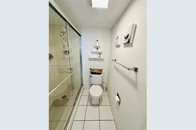 1400 SW 124th Ter #402Q, Pembroke Pines, FL 33027 - Photo 25