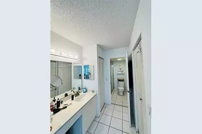 1400 SW 124th Ter #402Q, Pembroke Pines, FL 33027 - Photo 23
