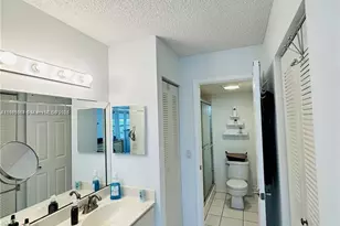 1400 SW 124th Terrace, Pembroke Pines, FL 33027 - Photo 23