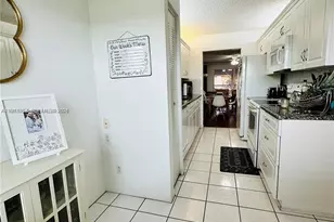 1400 SW 124th Terrace, Pembroke Pines, FL 33027 - Photo 5