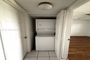 1400 SW 124th Terrace, Pembroke Pines, FL 33027 - Photo 17