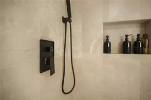 17375 Collins Ave, Sunny Isles Beach, FL 33160 - Photo 31