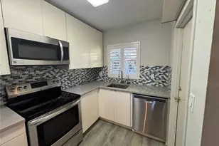 1752 NW 3rd Terrace, Fort Lauderdale, FL 33311 - Photo 3