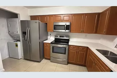 6200 NW 44th St #312, Lauderhill, FL 33319 - Photo 5
