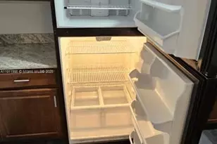 161 NW 40th St, Oakland Park, FL 33309 - Photo 19