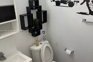 2761 SW 45th St, Dania Beach, FL 33312 - Photo 9