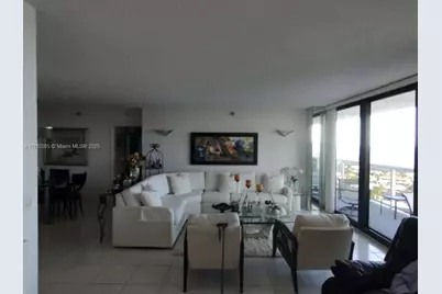 20515 E Country Club Dr #2047, Aventura, FL 33180 - Photo 11