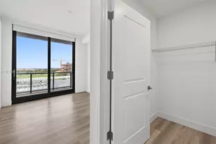 101 Diplomat Pkwy, Hallandale Beach, FL 33009 - Photo 17