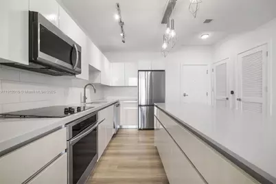 101 Diplomat Pkwy #2604, Hallandale Beach, FL 33009 - Photo 3