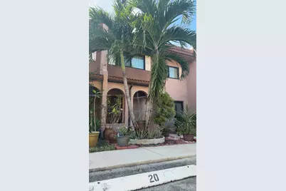 19 Matador Ln #6-22, Davie, FL 33324 - Photo 1