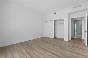 101 Diplomat Pkwy, Hallandale Beach, FL 33009 - Photo 33