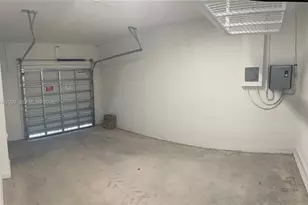 1406 SE 6th Rd, Homestead, FL 33034 - Photo 11