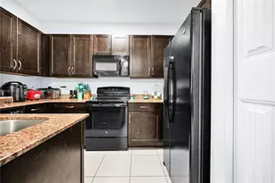27534 SW 140th Ave, Homestead, FL 33032 - Photo 15