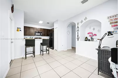 27534 SW 140th Ave, Homestead, FL 33032 - Photo 13