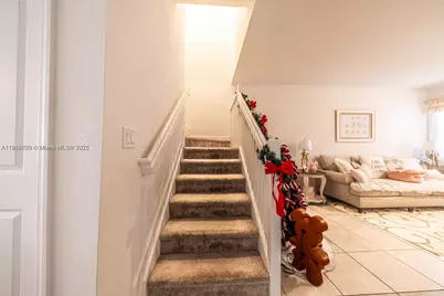 11953 SW 245th Ter, Homestead, FL 33032 - Photo 9