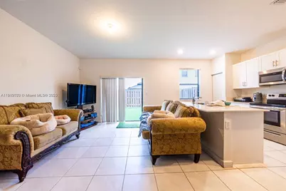 11953 SW 245th Ter, Homestead, FL 33032 - Photo 5