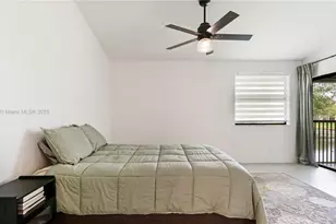 406 Republic Ct, Deerfield Beach, FL 33442 - Photo 5
