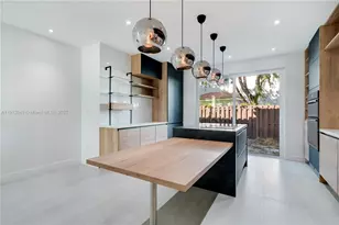 11583 NW 69th Terrace, Doral, FL 33178 - Photo 9