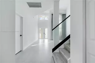 11583 NW 69th Terrace, Doral, FL 33178 - Photo 23