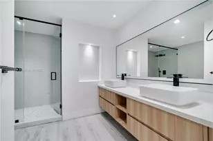 11583 NW 69th Terrace, Doral, FL 33178 - Photo 31