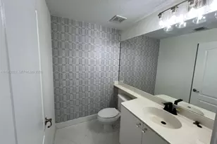 10720 NW 66th St, Doral, FL 33178 - Photo 15