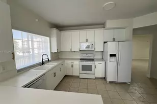 10720 NW 66th St, Doral, FL 33178 - Photo 13