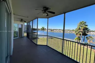 10720 NW 66th St, Doral, FL 33178 - Photo 11