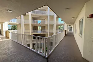 10720 NW 66th St, Doral, FL 33178 - Photo 47