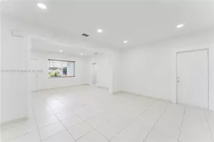 1020 SW 74th Ave, Miami, FL 33144 - Photo 19