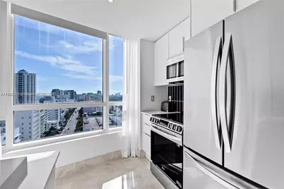 4401 Collins Ave #1604, Miami Beach, FL 33140 - Photo 3