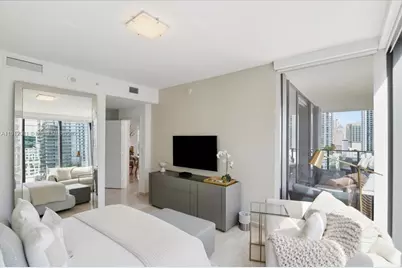 88 SW 7th St #1111, Miami, FL 33130 - Photo 29