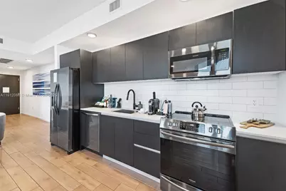 398 NE 5th St #3209, Miami, FL 33132 - Photo 11